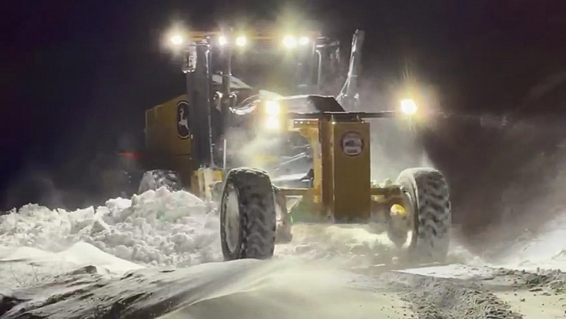 108 köy yolunda çalışmalar sürüyor