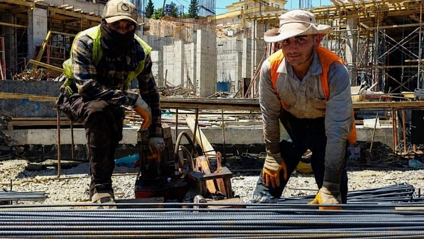45 derecelik sıcakta alın teri döküyorlar