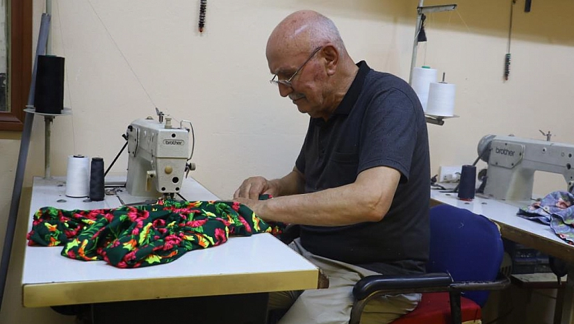 65 yıllık ustanın sitemi: Kıyafet diken meslekten tadilat yapan sektöre