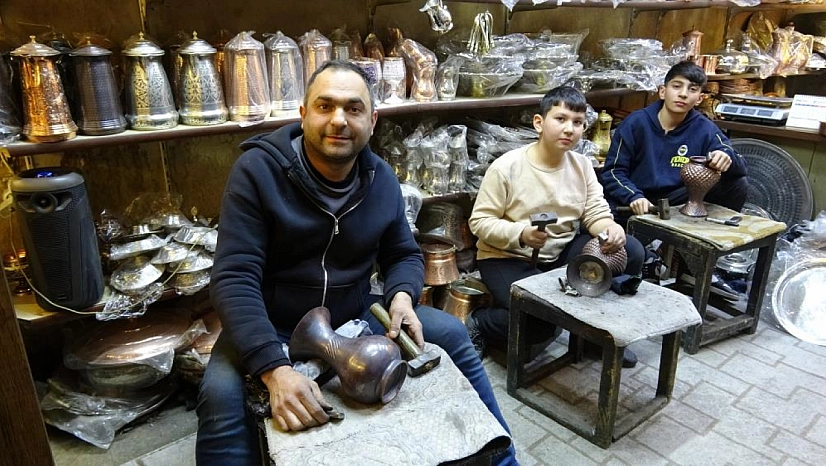 7 yaşında başladı, çocuklarına devretti