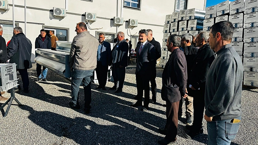 84 yetiştiriciye otomatik yemlik dağıtıldı