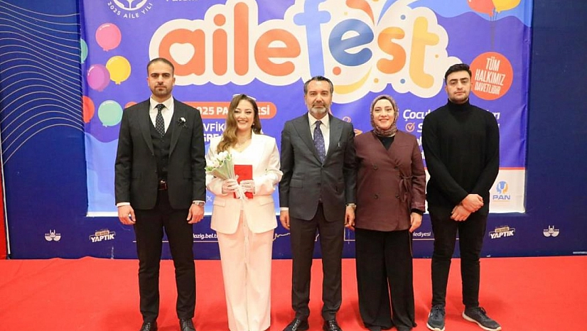 AileFest'te genç çiftin nikahı kıyıldı
