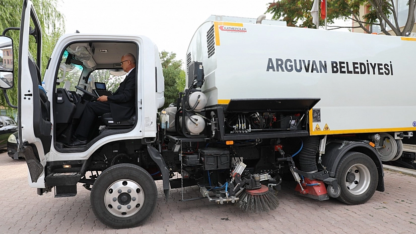 Arguvan Belediyesi filosunu güçlendiriyor