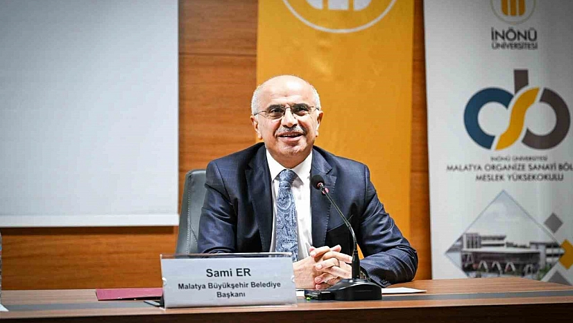 Büyükşehir Belediye Başkanı Er'den Gençlere Başarı Reçetesi