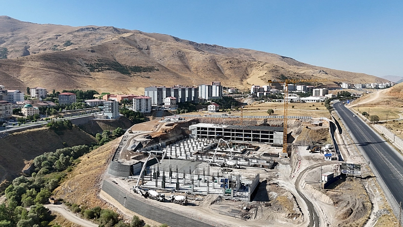 Bitlis'te tıp fakültesi sevinci yaşanıyor