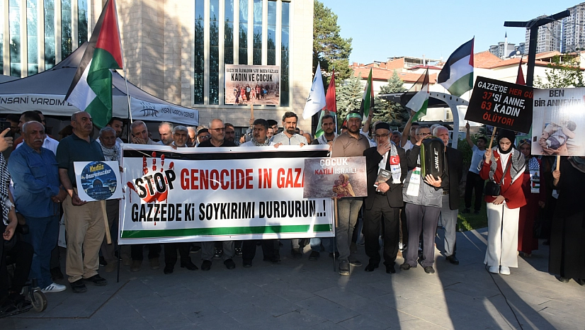 Bütün dünya bu vahşeti izliyor