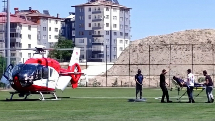 Malatya'da zamana karşı yarış: Kalp krizi geçiren hasta hava ambulansıyla sevk edildi