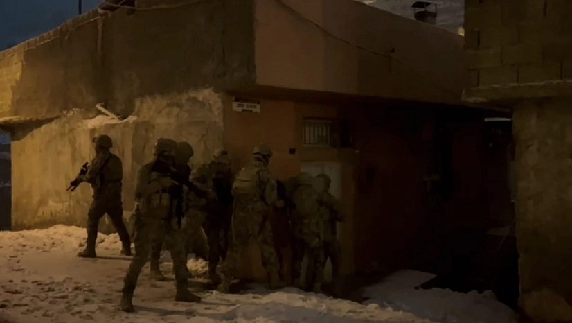 DEAŞ operasyonu: 8 tutuklama