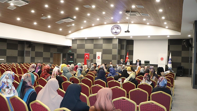 Kur'an kursu öğreticileri bir araya geldi