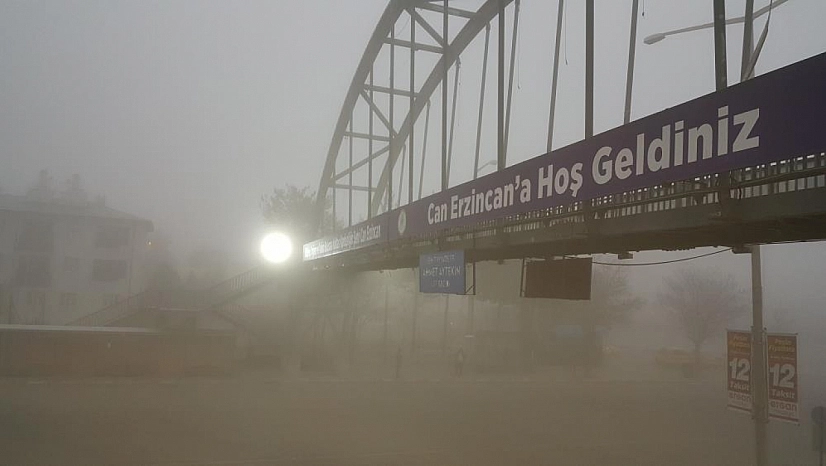 Erzincan'da sis etkili olmaya başladı