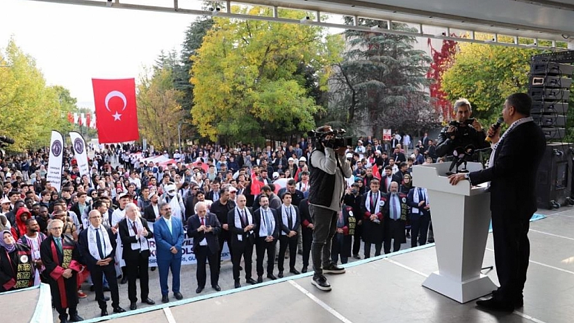 FÜ'de 50. yıl coşkusu