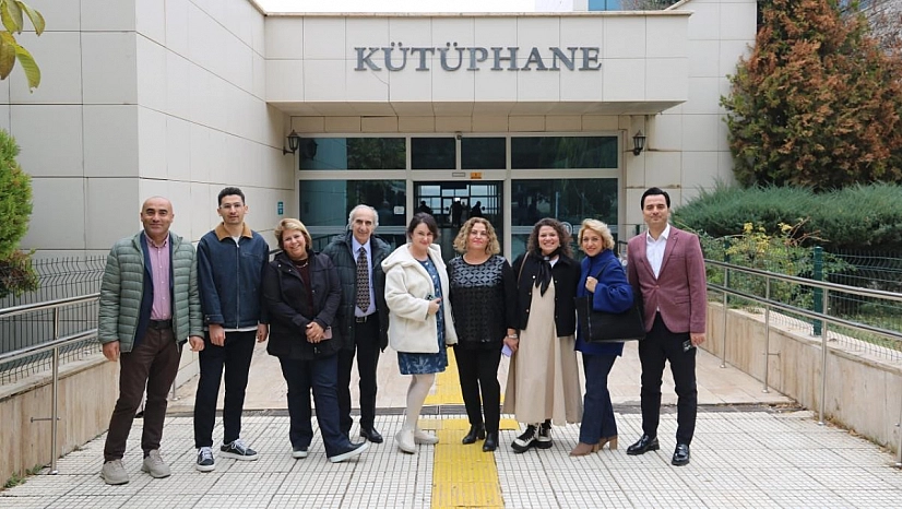 Gazetecilik ile halkla ilişkiler ve tanım bölümleri akreditasyon sürecinde