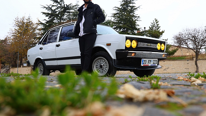 'Horoz' Lakaplı 45 Yıllık Araca Galoşsuz Binmek Yasak