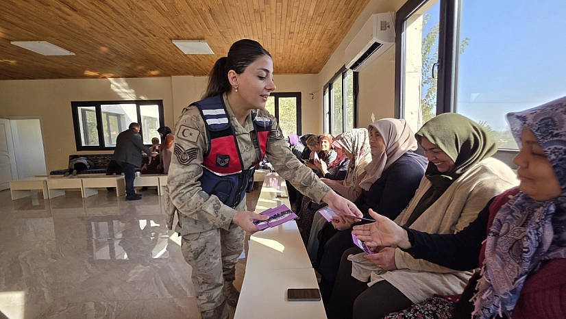 Jandarma ekipleri KADES uygulamasını tanıttı