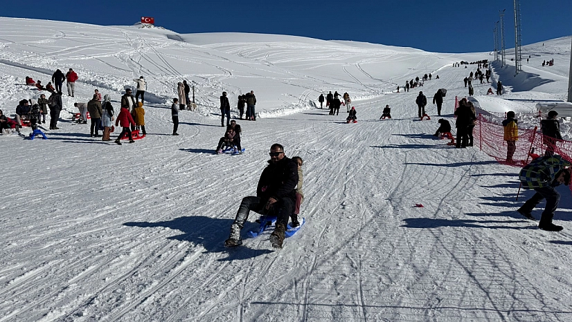 Kayak merkezinde hafta sonu yoğunluğu