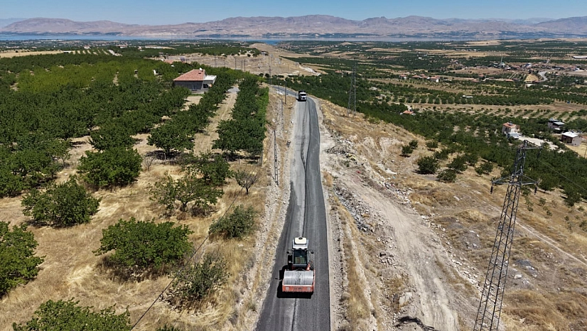 Kayısı bahçelerine ulaşım kolaylaştı!