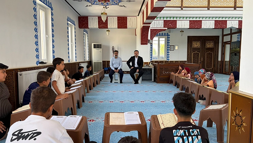 Kaymakam Batı, yaz Kur'an kurslarını ziyaret etti