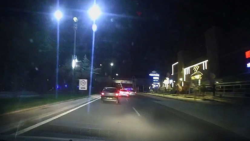 Makas atan sürücü kameralara yansıdı