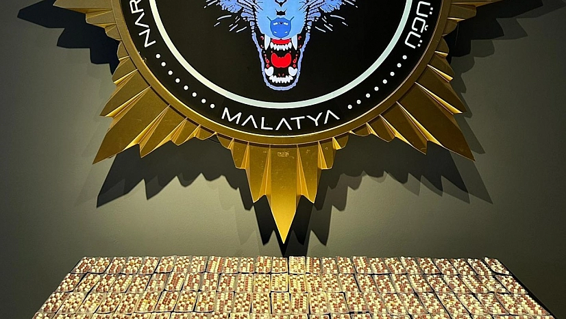 Malatya'da sokak satıcılarına darbe: 3 tutuklama