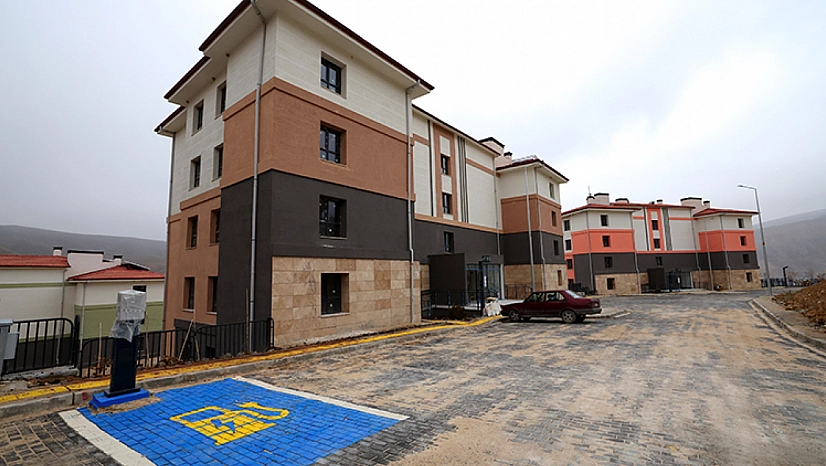 Malatya'da bir ilçede depremzelerin hak sahipliği iptal edildi