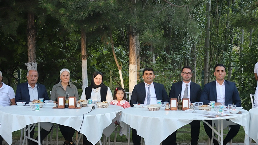 Malatya'da görev süresi tamamlanan hakim ve savcıya veda gecesi