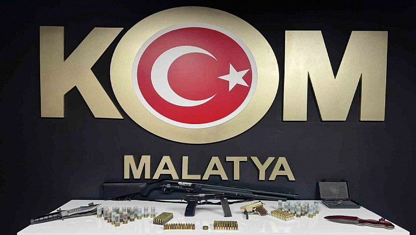 Malatya'da kaçak silah operasyonunda 4 şüpheli yakalandı