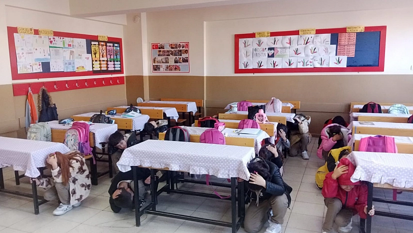 Malatya'da okul binaları tahliye edildi