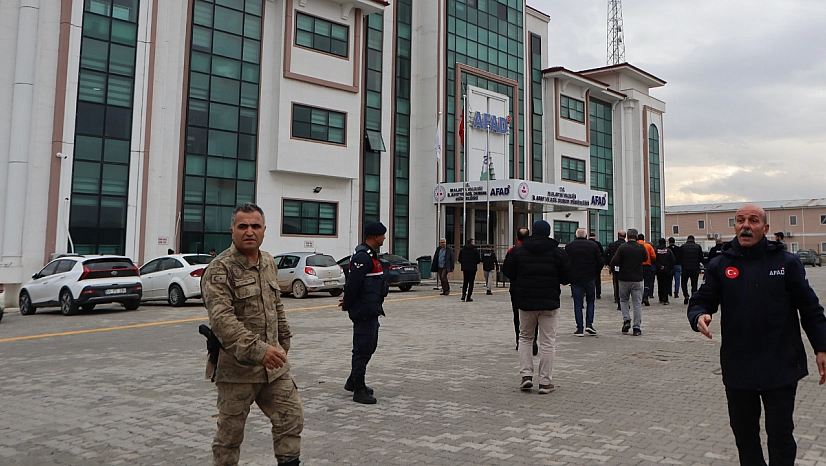 Malatya'da sanayi esnafı isyanda: 30 metrekarelik alana mahkum edildiler