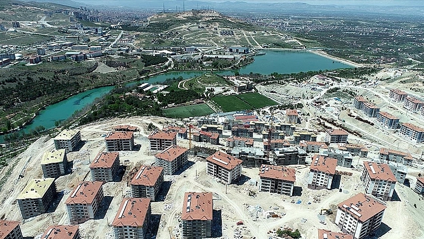 Malatya'da sosyal konut dediler, 4 milyon TL'lik borç çıkardılar