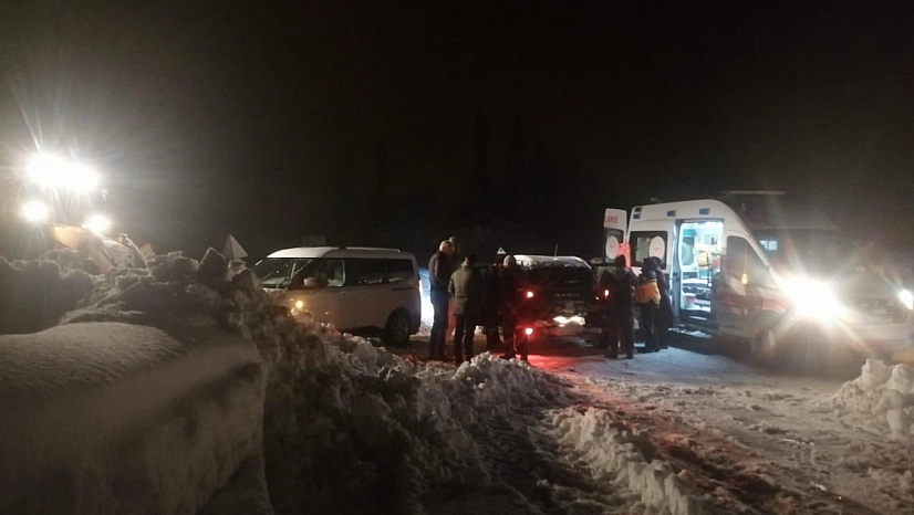 Malatya'da yaralı ve yakınları saatler sonra kurtarıldı