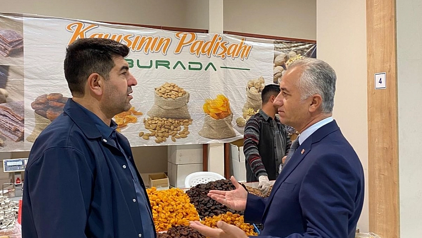Malatya İş İnsanları Platformu Başkanı Ahmet Özköse: 'Kayısı Malatya'nın kırmızı çizgisidir'