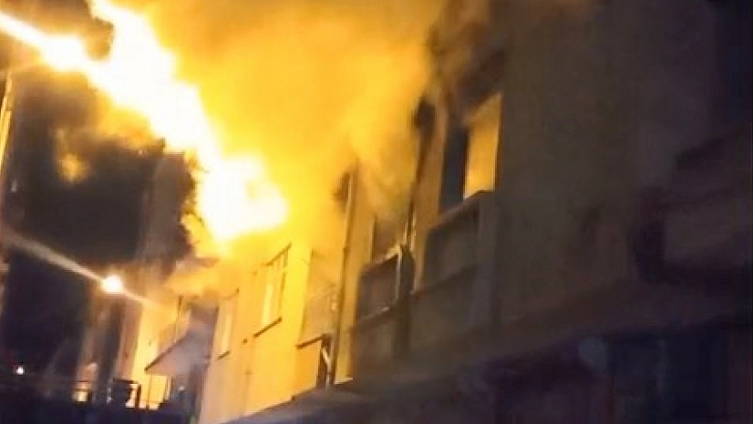 Metruk binada yangın çıktı