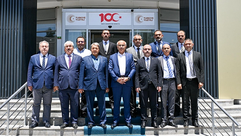 MHP'den Sami Er'e ziyaret
