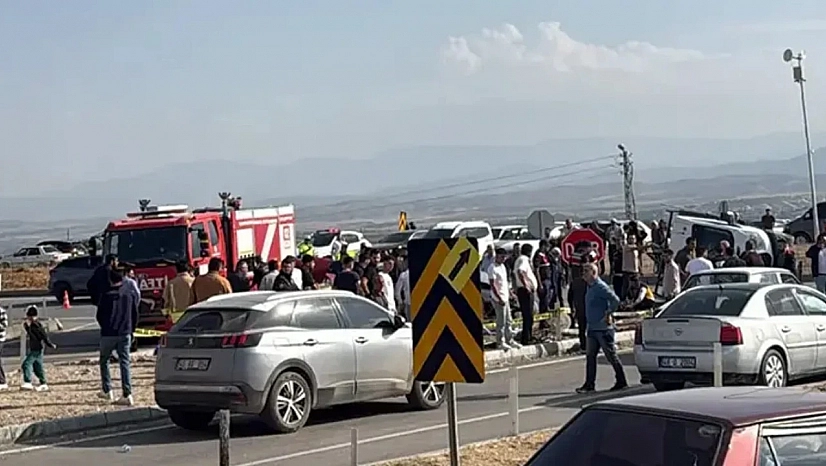 Milletvekili konvoyunda kaza! Vekil yaralandı, 1 kişi hayatını kaybetti
