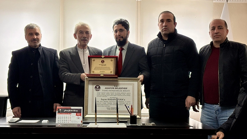 Müftüye fahri hemşehrilik beratı