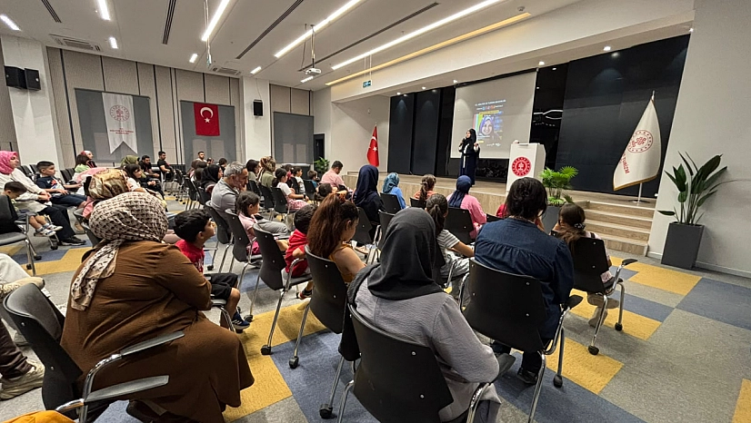Nilüfer Zontul Aktaş'tan gençlere çağrı: 'Kendinize bir alan açın, ruhunuz dinlensin'