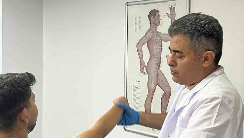 Gece uykudan uyandıran omuz ağrısına dikkat