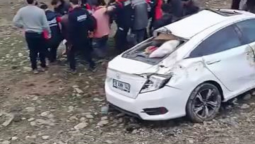 Otomobil yoldan çıktı: 1 yaralı