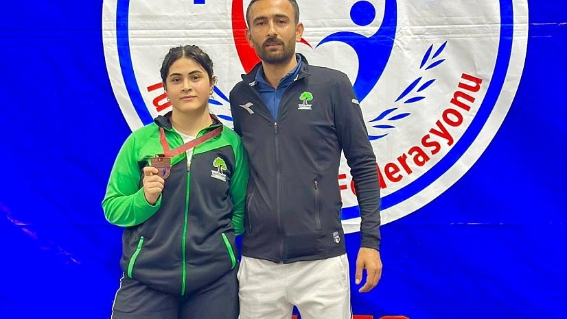 Şehitkamil sporcularından büyük başarı