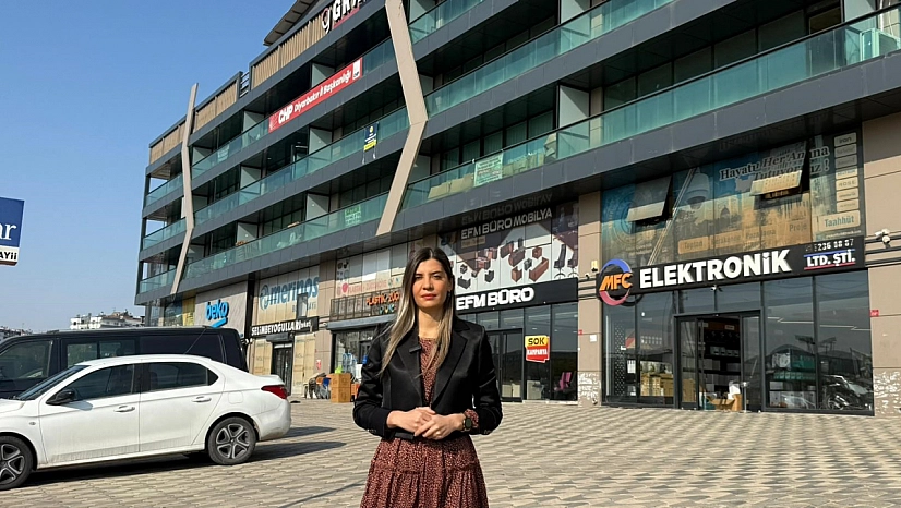 Sürece destek vermeyen partisini eleştirerek istifa etti