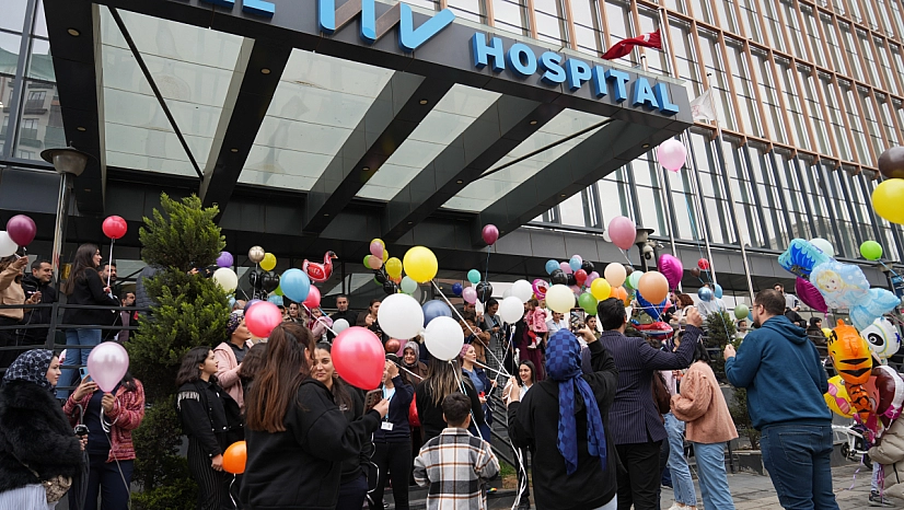 Tuğra için gökyüzüne balonlar bırakıldı