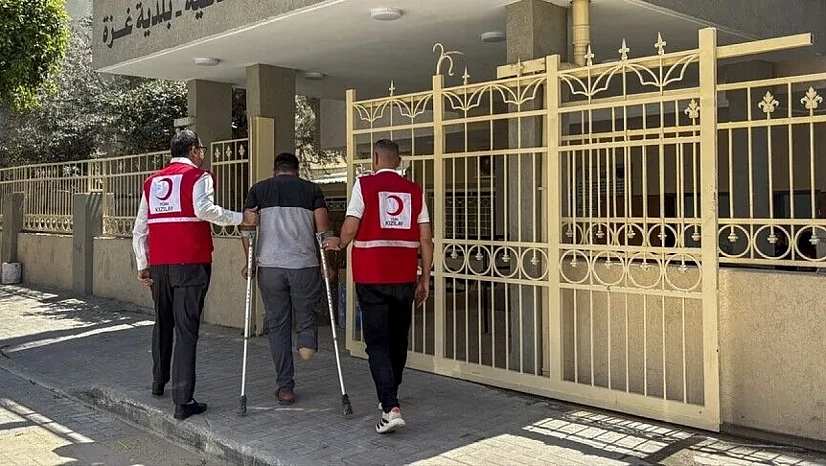 Türk Kızılay, Gazze'de protez destek projesi başlattı