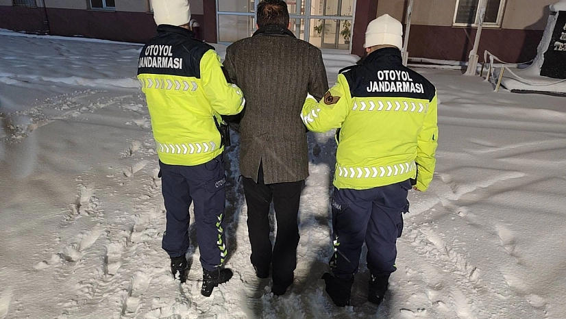 Yol verme kavgasında 2 kardeşi silahla vuran şahıs tutuklandı