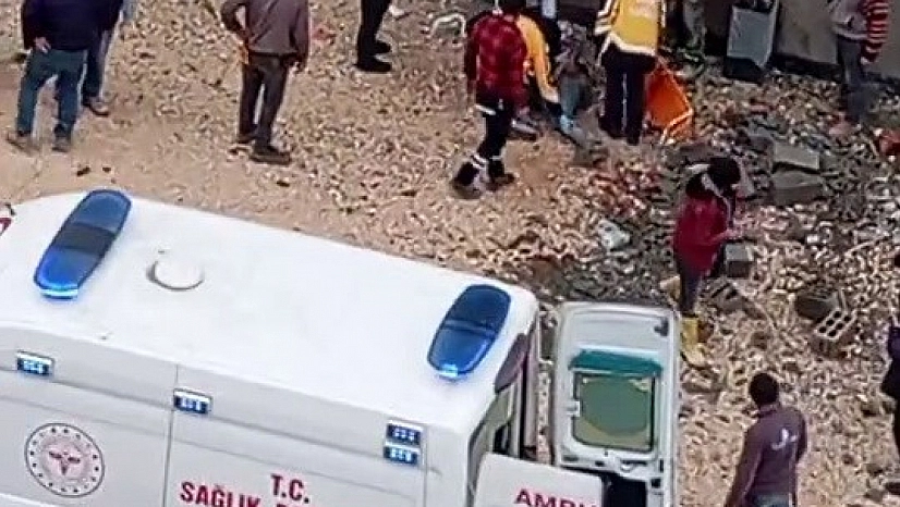 Yüksekten düşen inşaat işçisi yaralandı