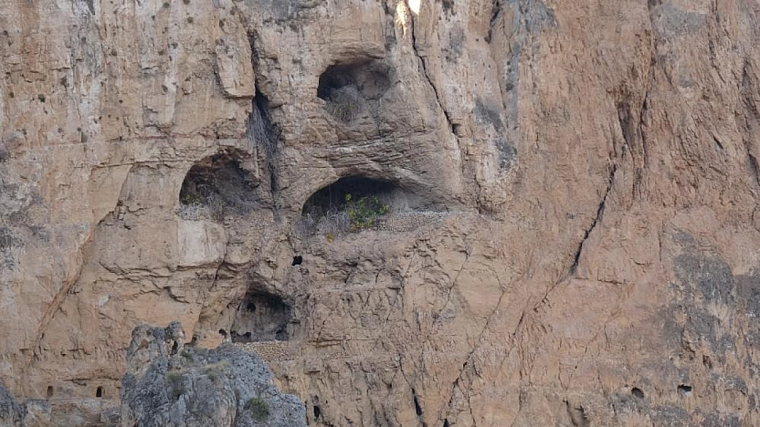 Ansır Mağaraları'nda tehlike büyüyor: Dev kayalar kopuyor, vatandaş korku içinde!