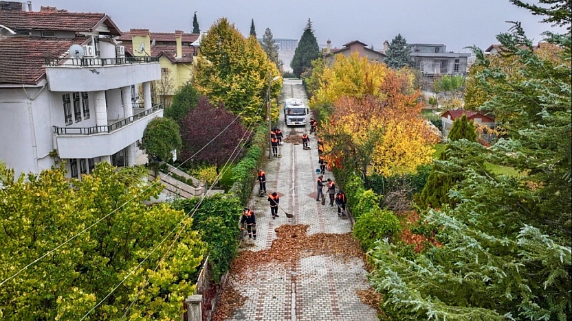 Yeşilyurt'ta temizlik çalışmaları hız kesmiyor: Başkan Geçit, ekiplere teşekkür etti