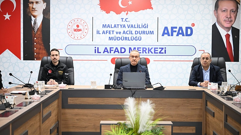 Binlerce personel sahada! Malatya'da karla mücadelede son durum…