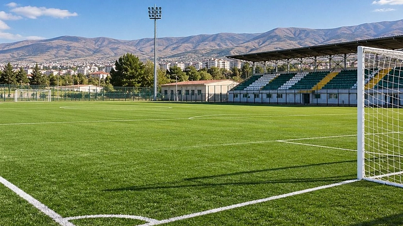 Malatya'da akıl almaz zamanlama! 3 ay yattılar, sezon başlarken ihaleye çıktılar
