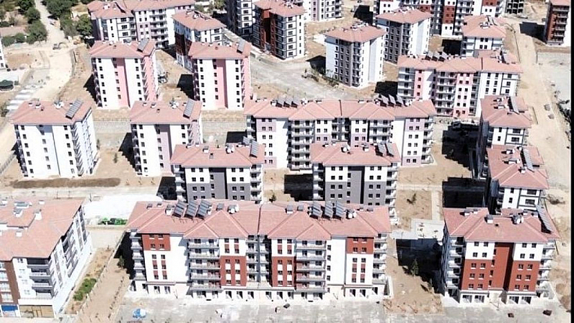 Malatya'da Merkez 30 Projesi'nin Kura Çekimi Başladı: Canlı izlemek İçin Tıklayın…