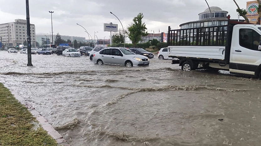 Malatya'da 'su sporları' zorunlu oldu: Şehir kulaç atıyor!